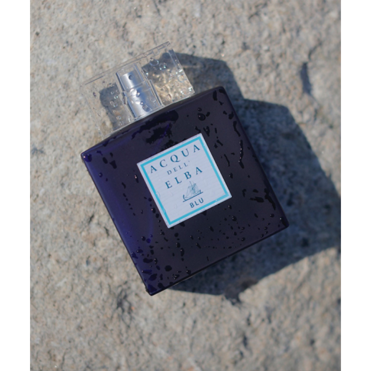 BLU MAN — official  photograph 2; full original composition, proportionally resized