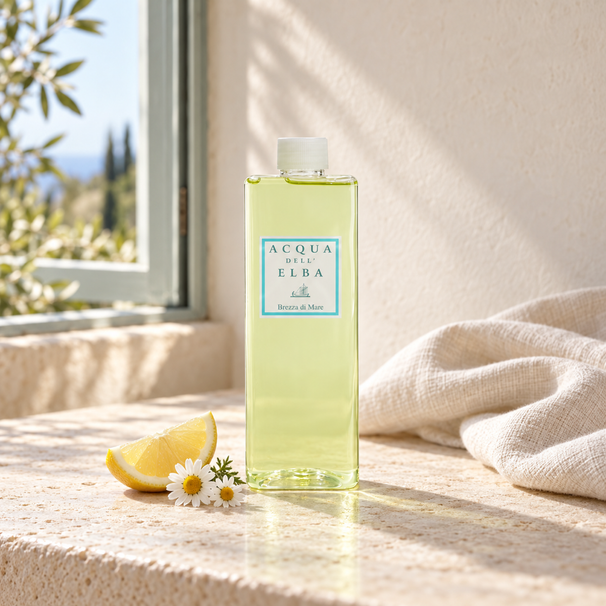 BREZZA DI MARE — diffuser refill 500 ml, natural window-light lifestyle