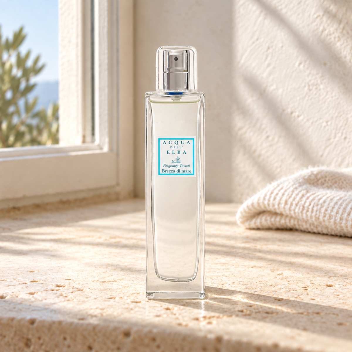 FABRIC FRAGRANCE BREZZA DI MARE — natural daylight lifestyle