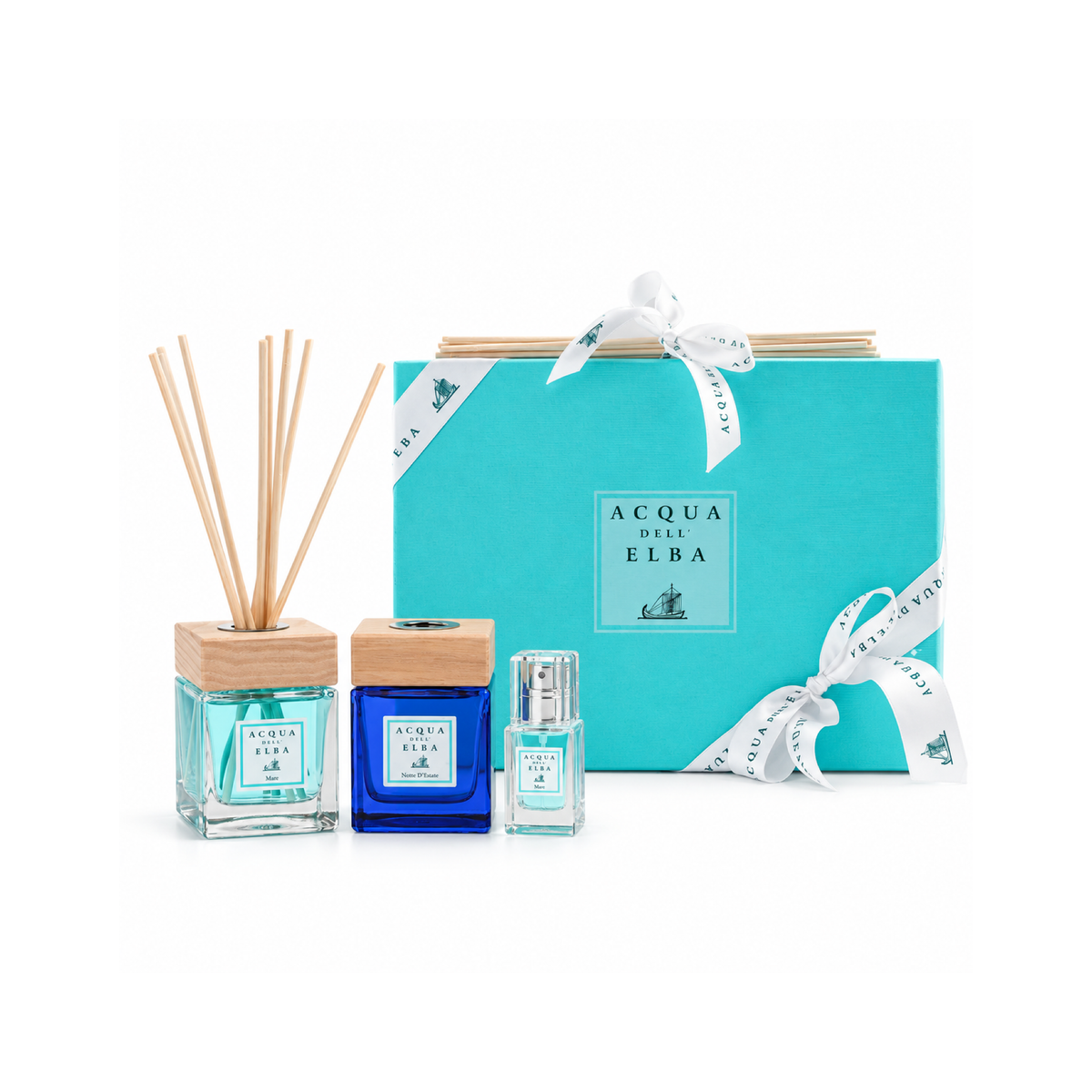 GIFT BOX - HOME DIFFUSER MARE + HOME DIFFUSER NOTTE D'ESTATE + ROOM SPRAY MARE — complete gift set, white studio background