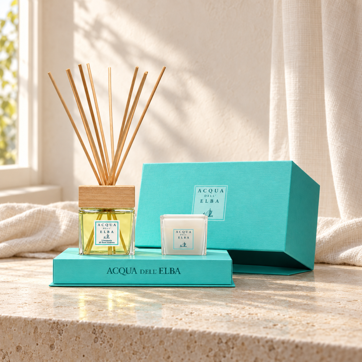 GIFT BOX LIMONAIA DI SANT'ANDREA - HOME DIFFUSER + SCENTED CANDLE — complete gift set, natural window-light lifestyle
