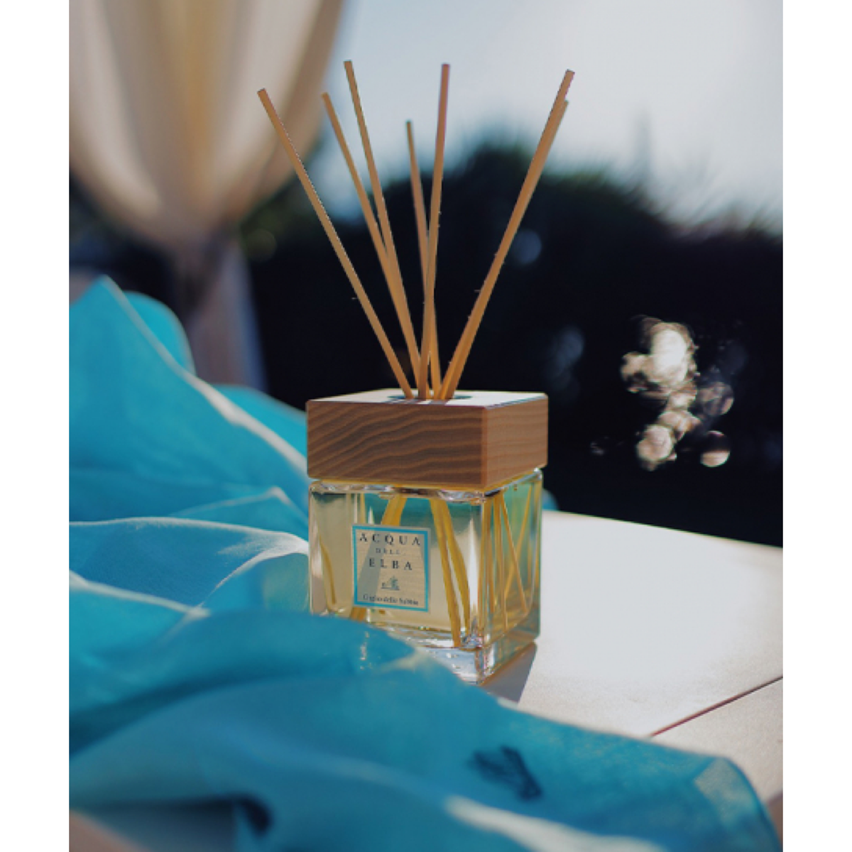 HOME DIFFUSER GIGLIO DELLE SABBIE — original Acqua dell'Elba  lifestyle 2